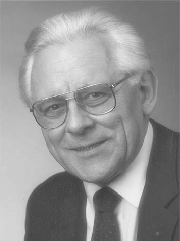 Prof. Dr. Fritz Ackermann